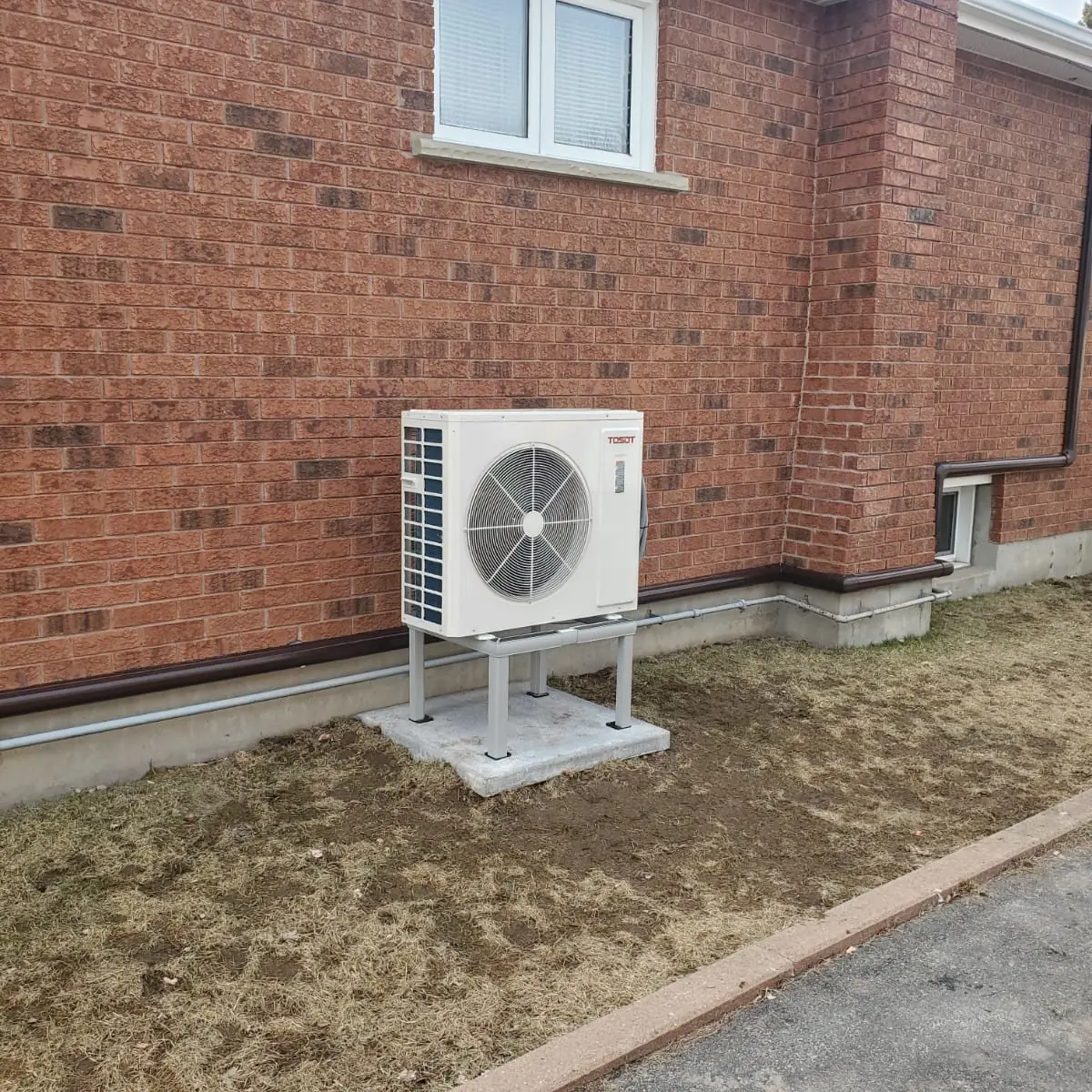 Borts-HVAC heat pump under the window